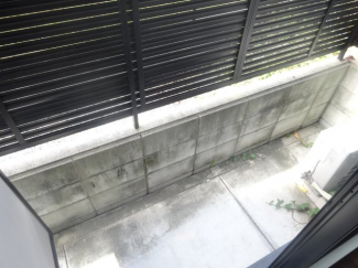 【バルコニー】