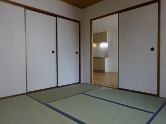 尼崎市東園田町５丁目のマンションの画像