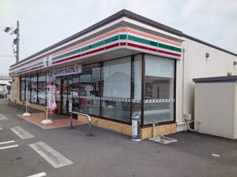 セブンイレブン岡田店様まで650m