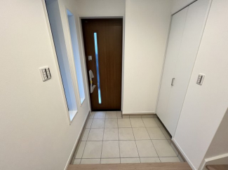 【玄関】