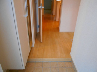 ゆったりとした玄関です