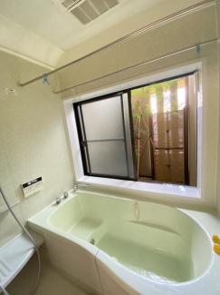 松山市持田町４丁目の中古一戸建ての画像