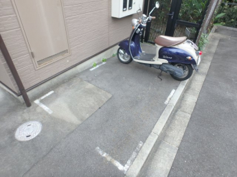 バイク置き場