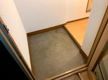 【玄関】