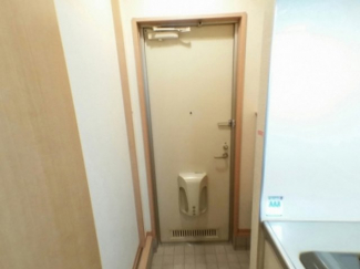 落ち着いた玄関です