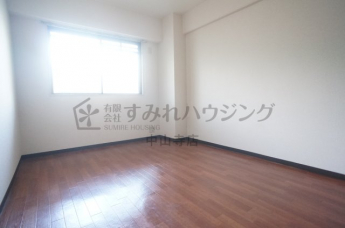 参考、同建物・同間取りの号室