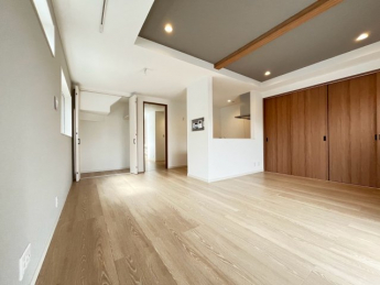 【居間・リビング】