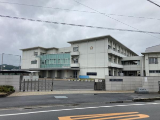 大西中学校まで4030m