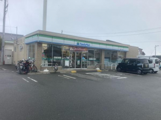 ファミリーマート今治東村1丁目店まで546m