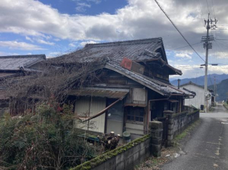 現地土地写真（上物あり）