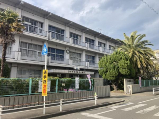 西条市立壬生川小学校まで625m