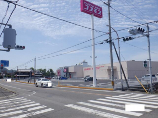 ディスカウントドラッグコスモス河野店まで507m