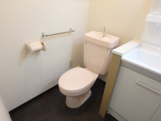 落ち着いたトイレです