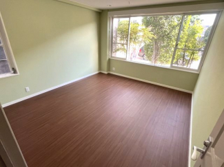 【寝室】