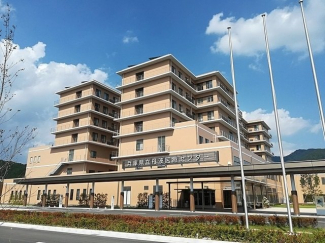 丹波医療センターまで3700m