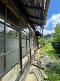 建物の南側の様子