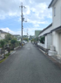【前面道路含む現地写真】