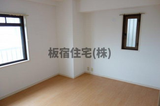 ※室内写真は前回入居前のものです。