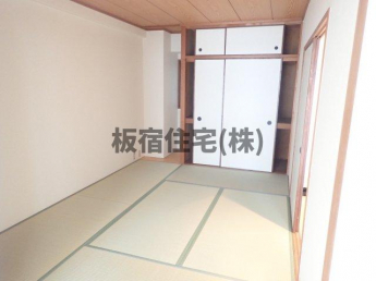 ※室内写真は前回入居前のものです。