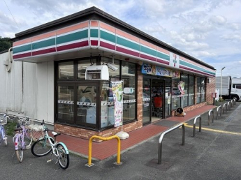 セブンイレブン園部内林町店まで140m