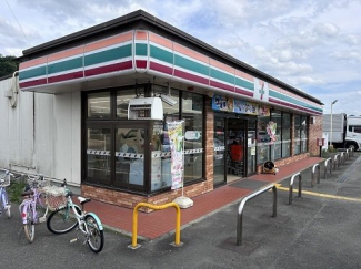 セブンイレブン園部内林町店まで140m