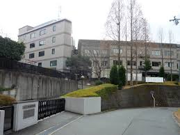 京都伝統工芸大学校