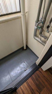 【バルコニー】