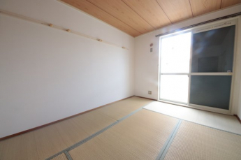 和室がひろがる居住スペース
