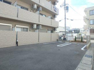 駐車スペースもあります