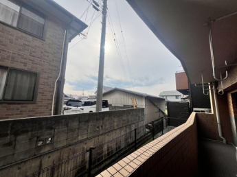 【バルコニー】