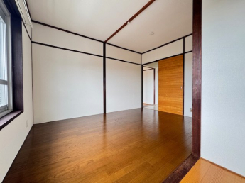 【居間・リビング】
