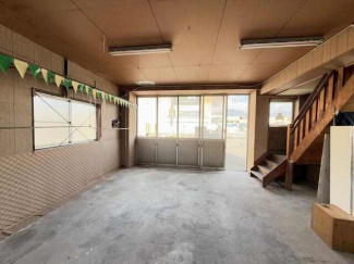 松山市平井町の倉庫の画像