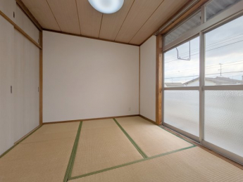 【寝室】