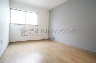 【寝室】