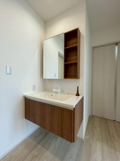 今治市郷本町３丁目の新築一戸建ての画像