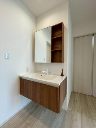 今治市郷本町３丁目の新築一戸建ての画像