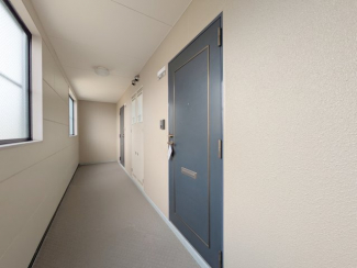 【玄関】