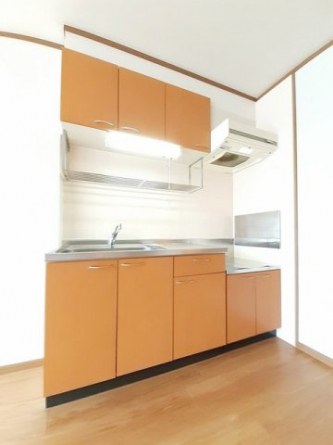 コンパクトなキッチンで掃除もラクラク