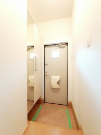ゆったりとした玄関です