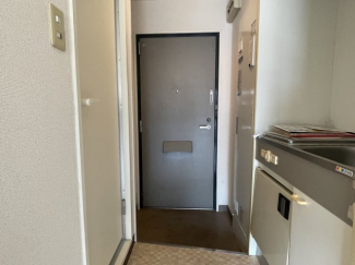 毎日通る玄関はこちらです