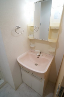 参考、同建物・同間取りの号室