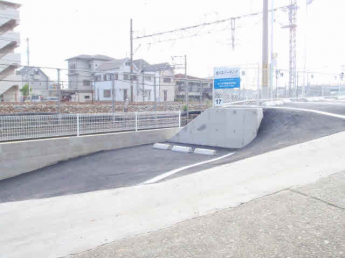 東人丸パーキング 受付中　～ 　1台（ 　番）の画像