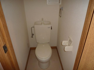 清潔感のあるトイレです