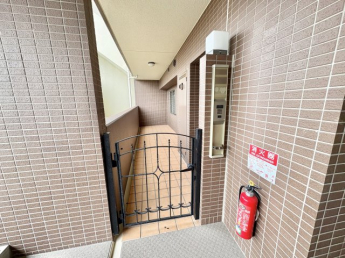 【玄関】