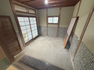 【玄関】
