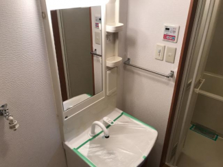 洗髪洗面化粧台