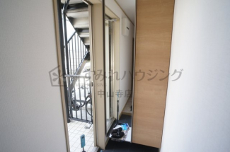 【玄関】