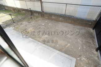 【庭】