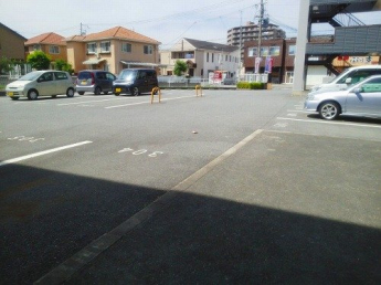 駐車場完備です