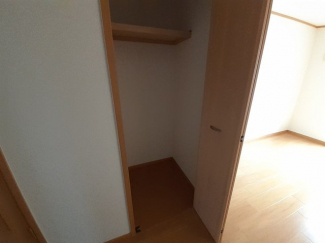 たっぷりとした収納スペースです